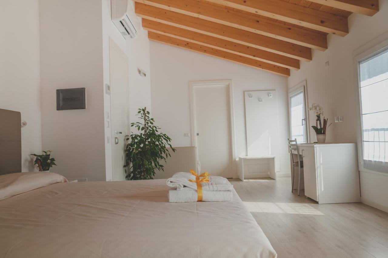 Terra Ferma Rooms&More Salzano Экстерьер фото